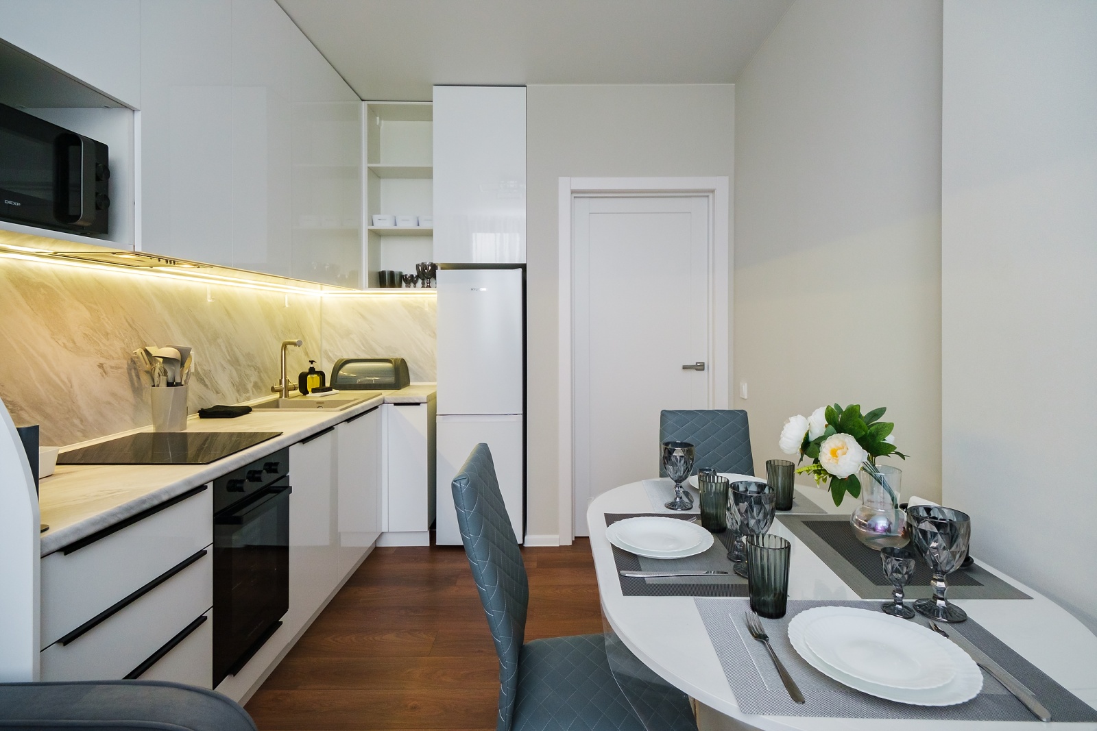 Сочи ждёт! Ваш идеальный отпуск в стильных апартаментах с панорамными видами!