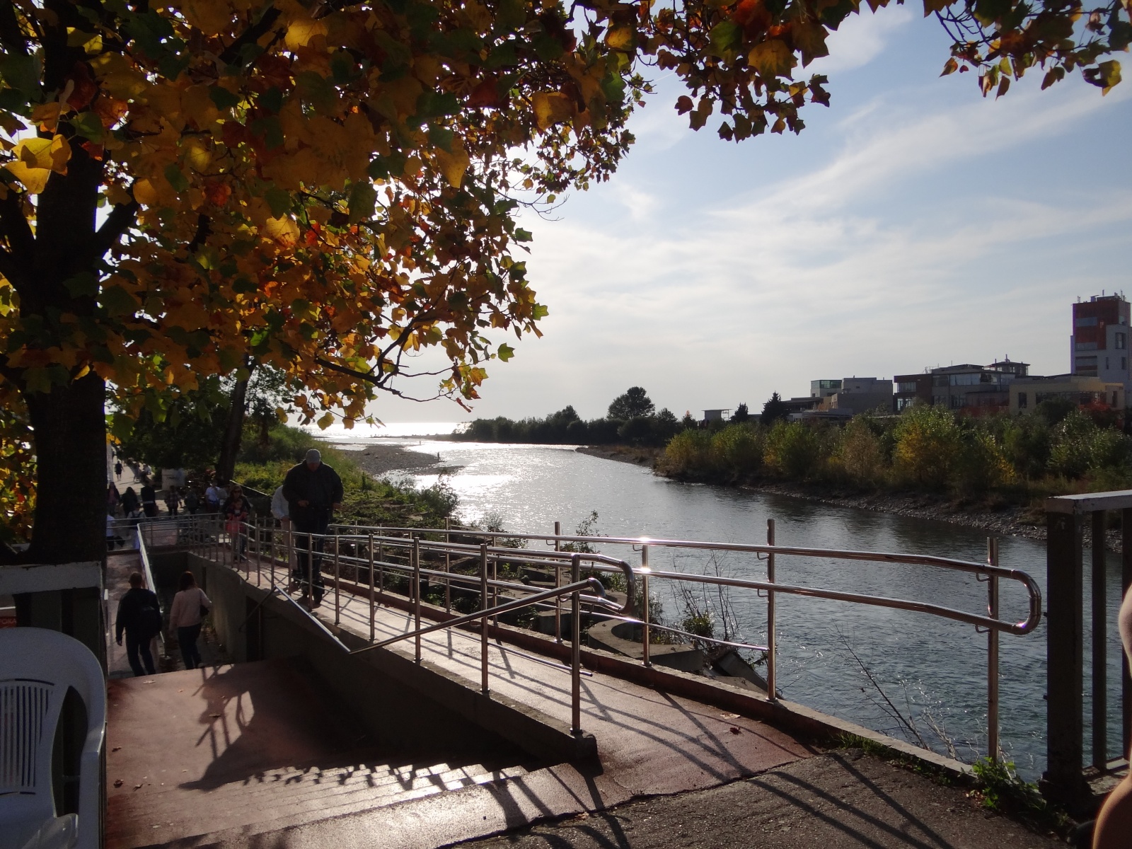 По-домашнему уютная квартира в Центре Адлера на набережной