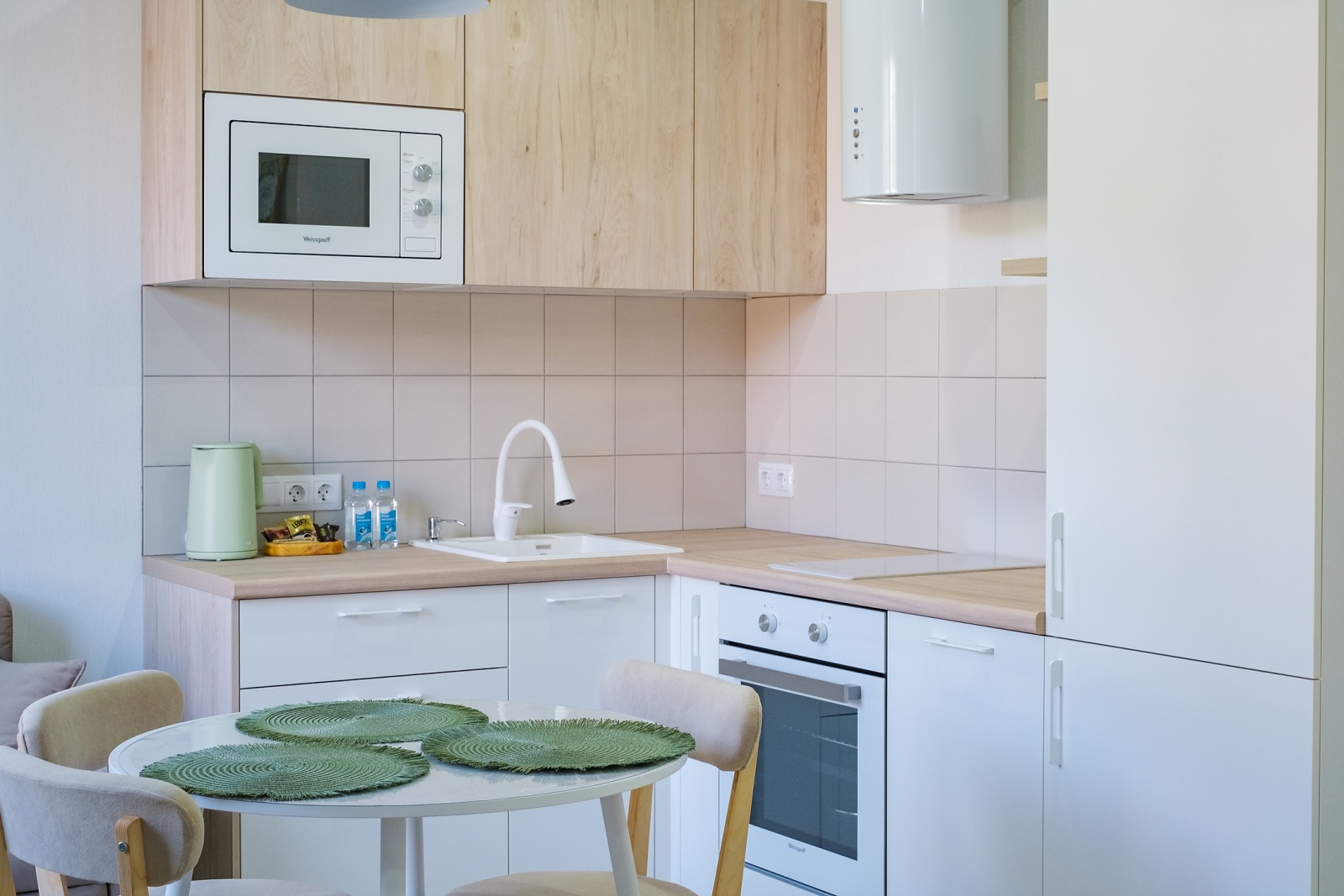 Уютная студия в сердце Адлера ждет своих гостей!