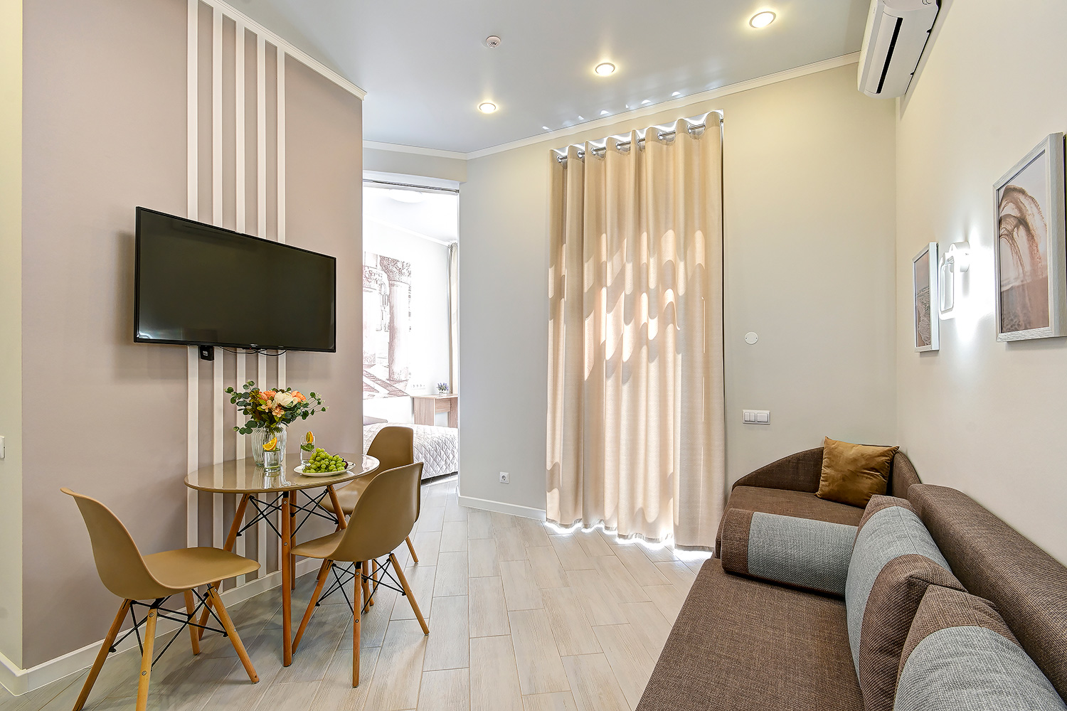 Апартаменты семейные с отдельным входом!