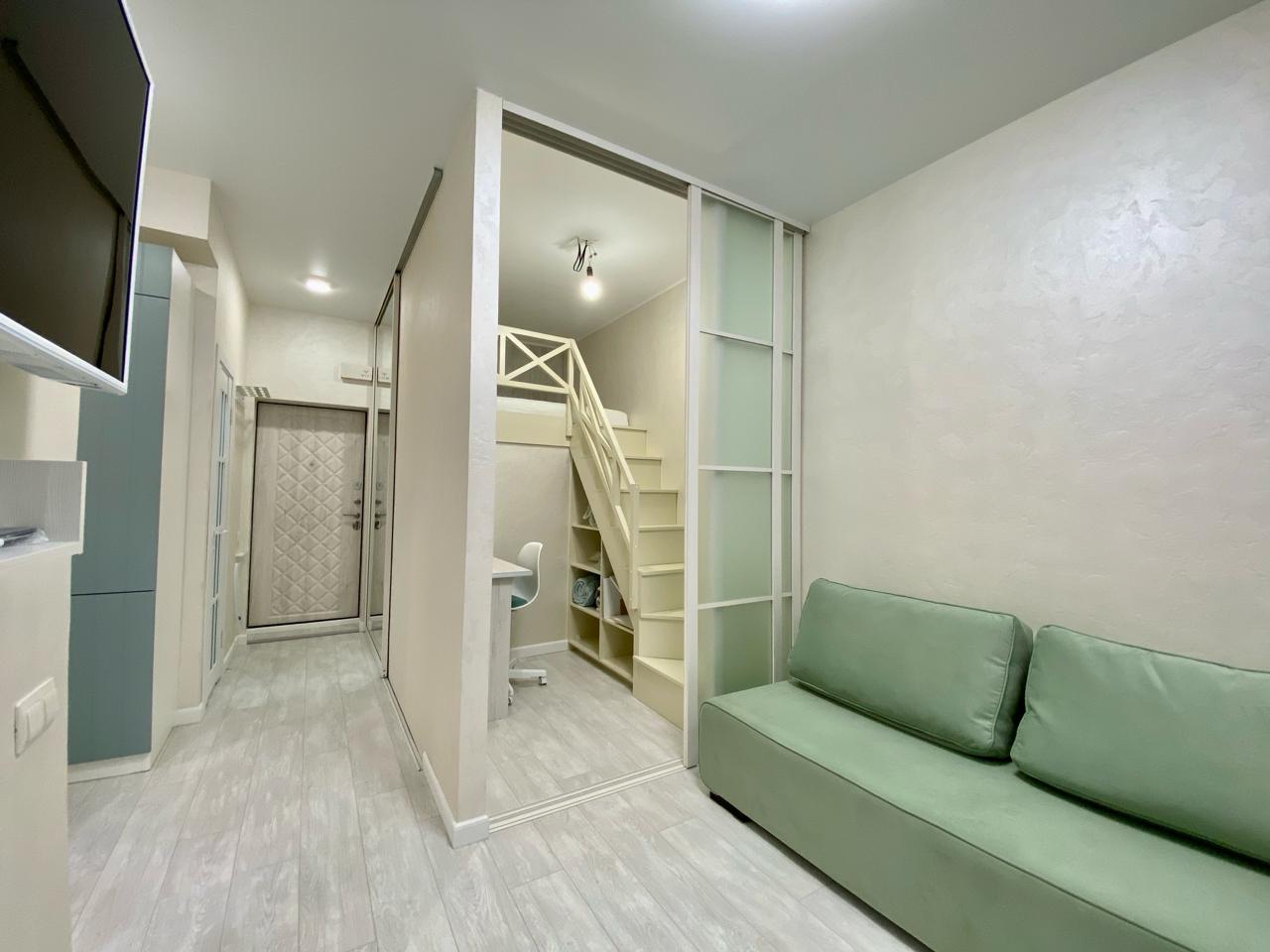 Евро трехкомнатный апартамент с балконом на первой линии в Сириусе АЛС 5-277