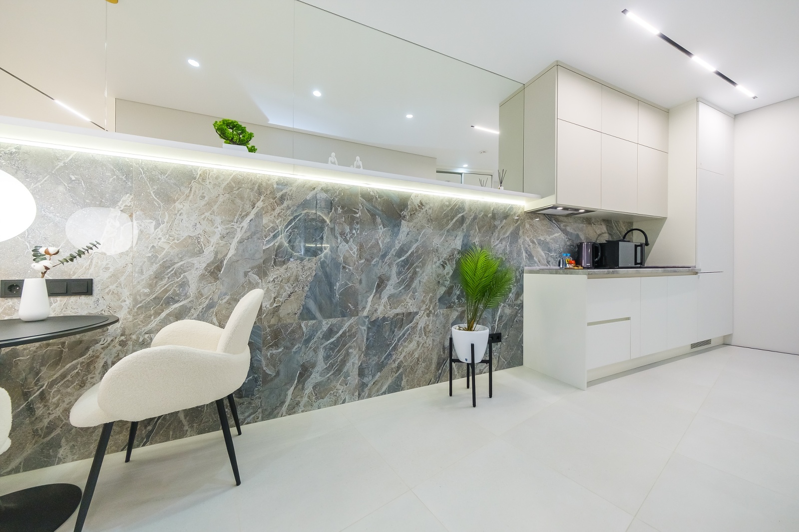 Предлагаются в аренду совершенно новые, уютные апартаменты в городе Сочи!