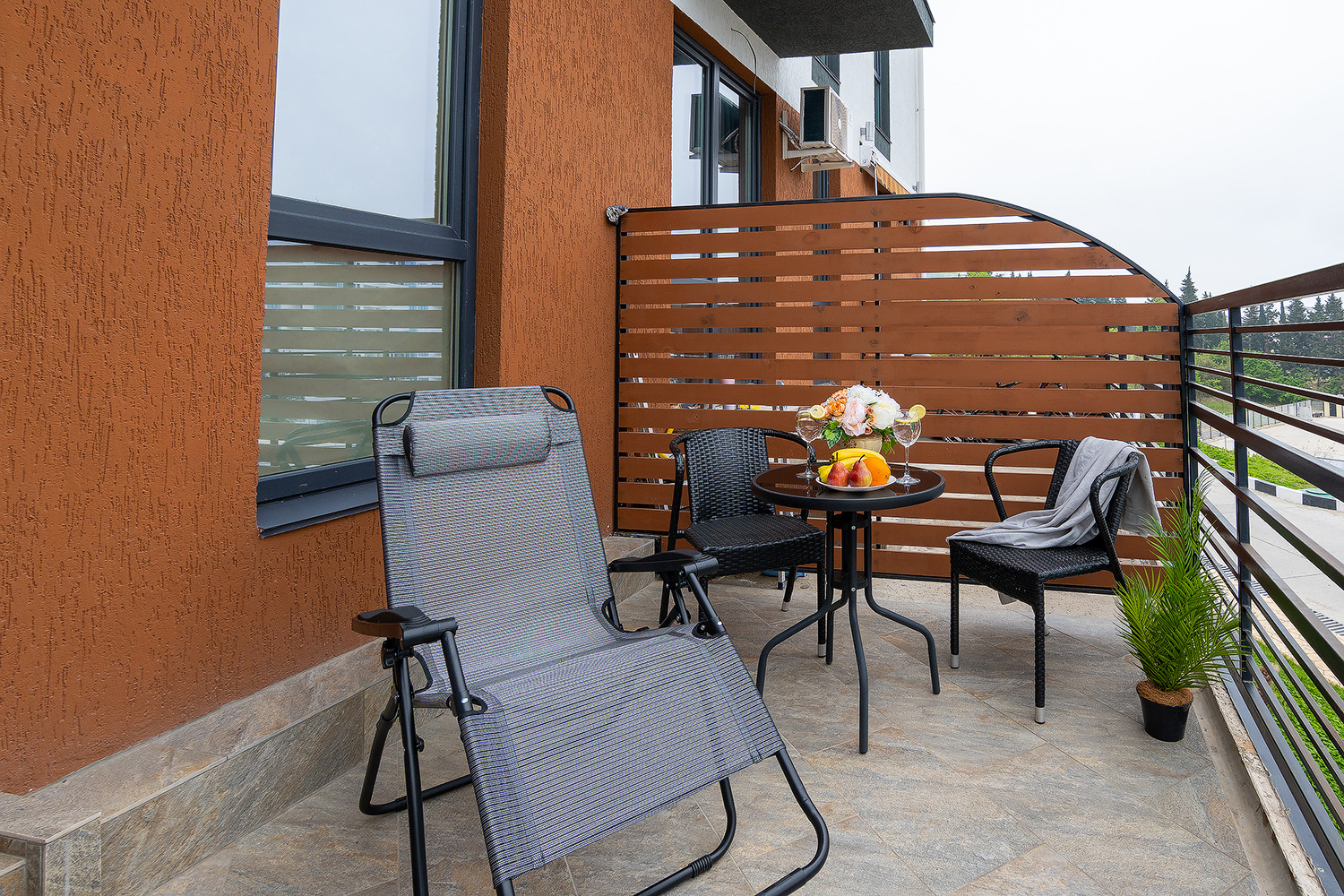 Студия с террасой и видом на море в ЖК Касабланка