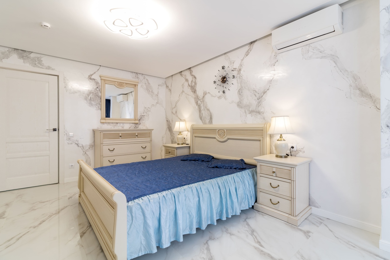 Апартаменты люкс 4-местные с террасой 