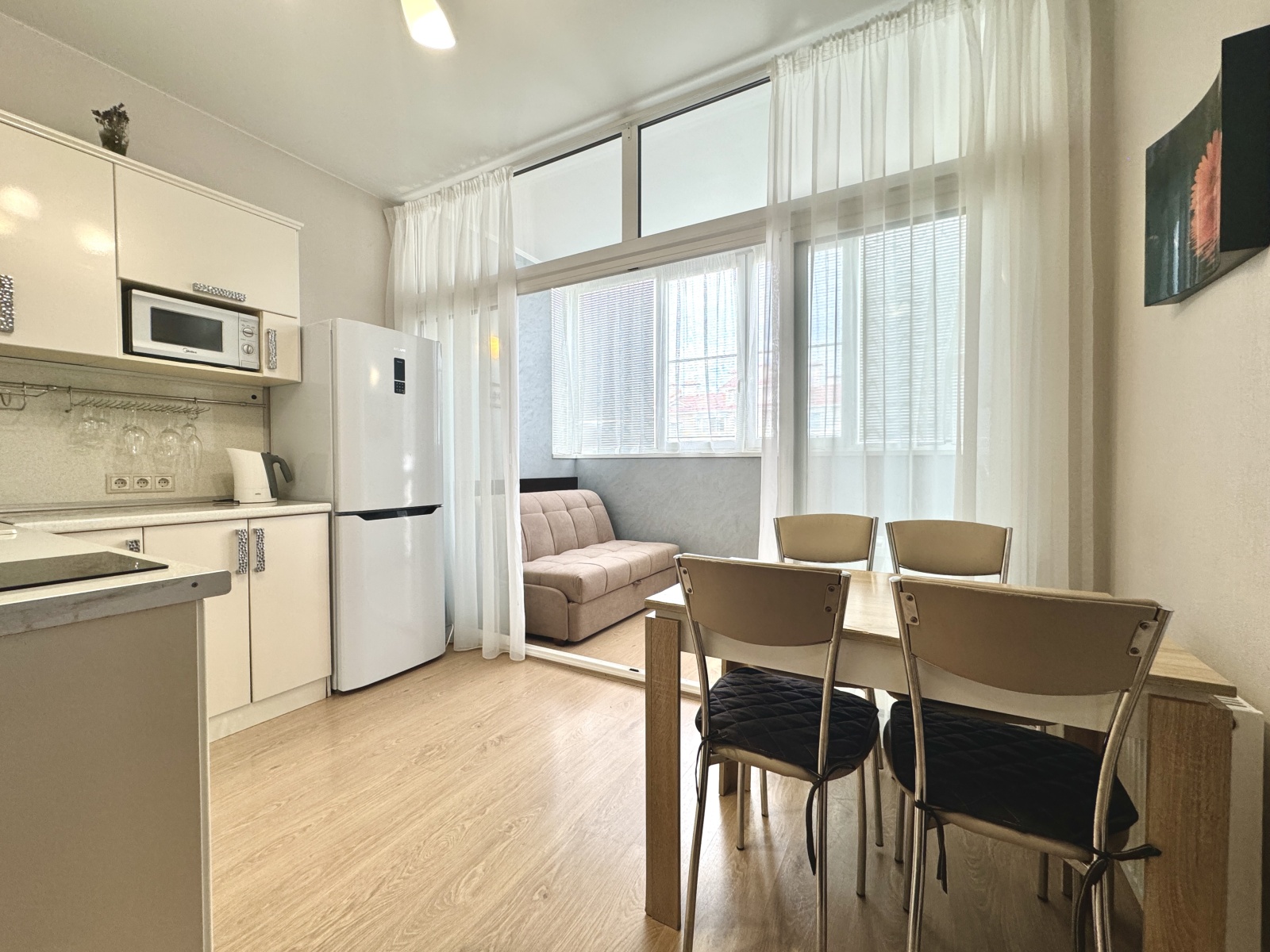 Евро двухкомнатный апартамент  в Сириусе АС 3-401