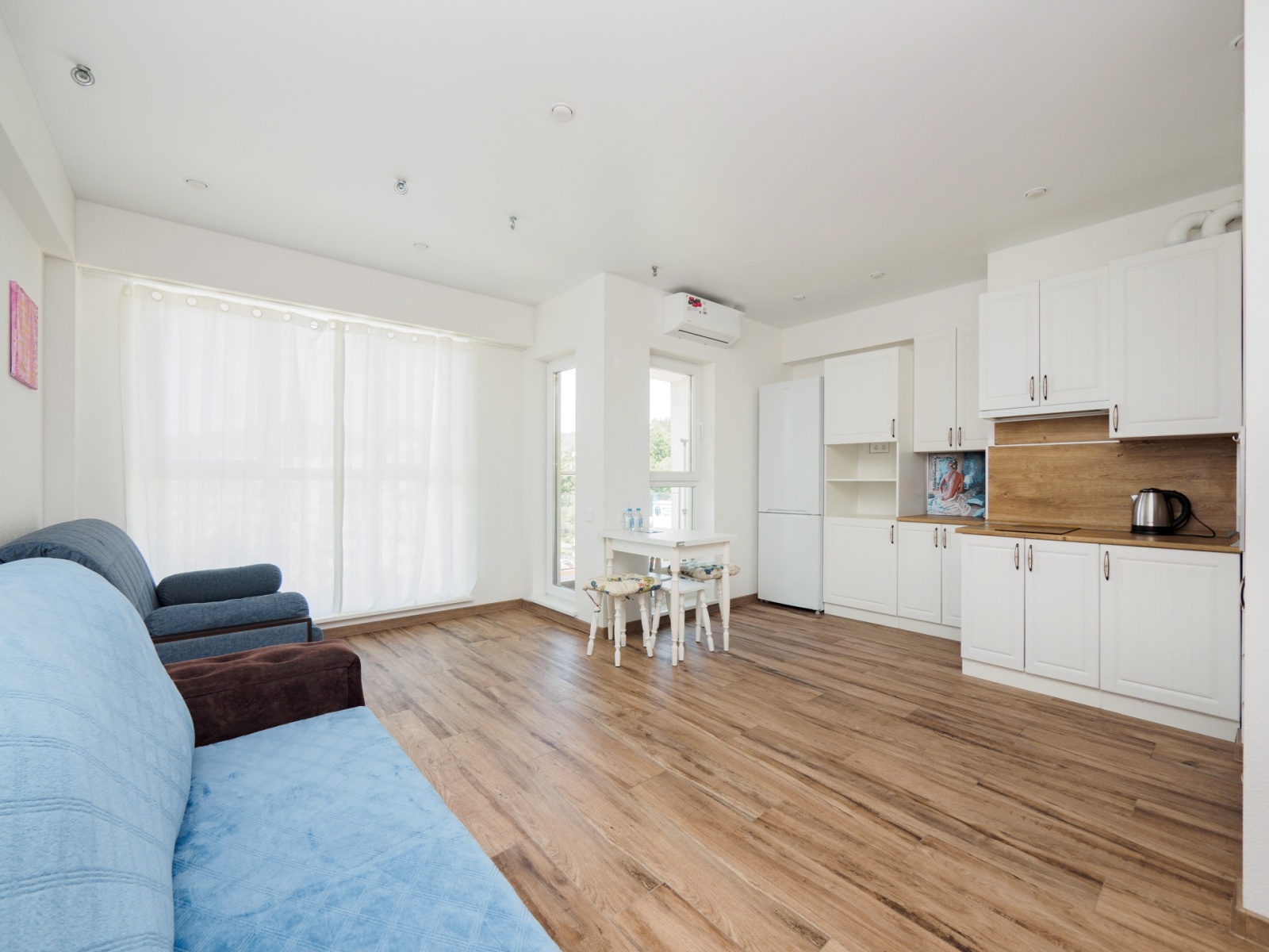 ☀️ Сдается новая, залитая солнцем студия в микрорайоне Кудепста, в жилом комплексе "Сентропе"!