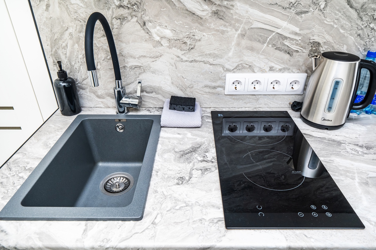 Уютная квартира-студия в современном ЖК "Кислород" 