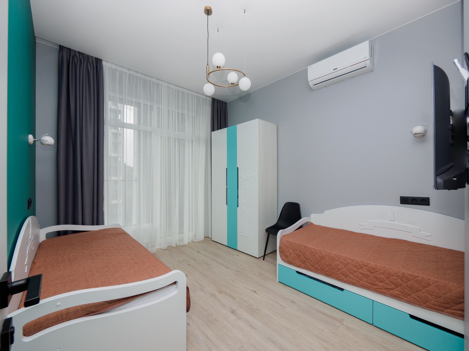 Сдаётся квартира в ЖК бизнес-класса в Дагомысе!  