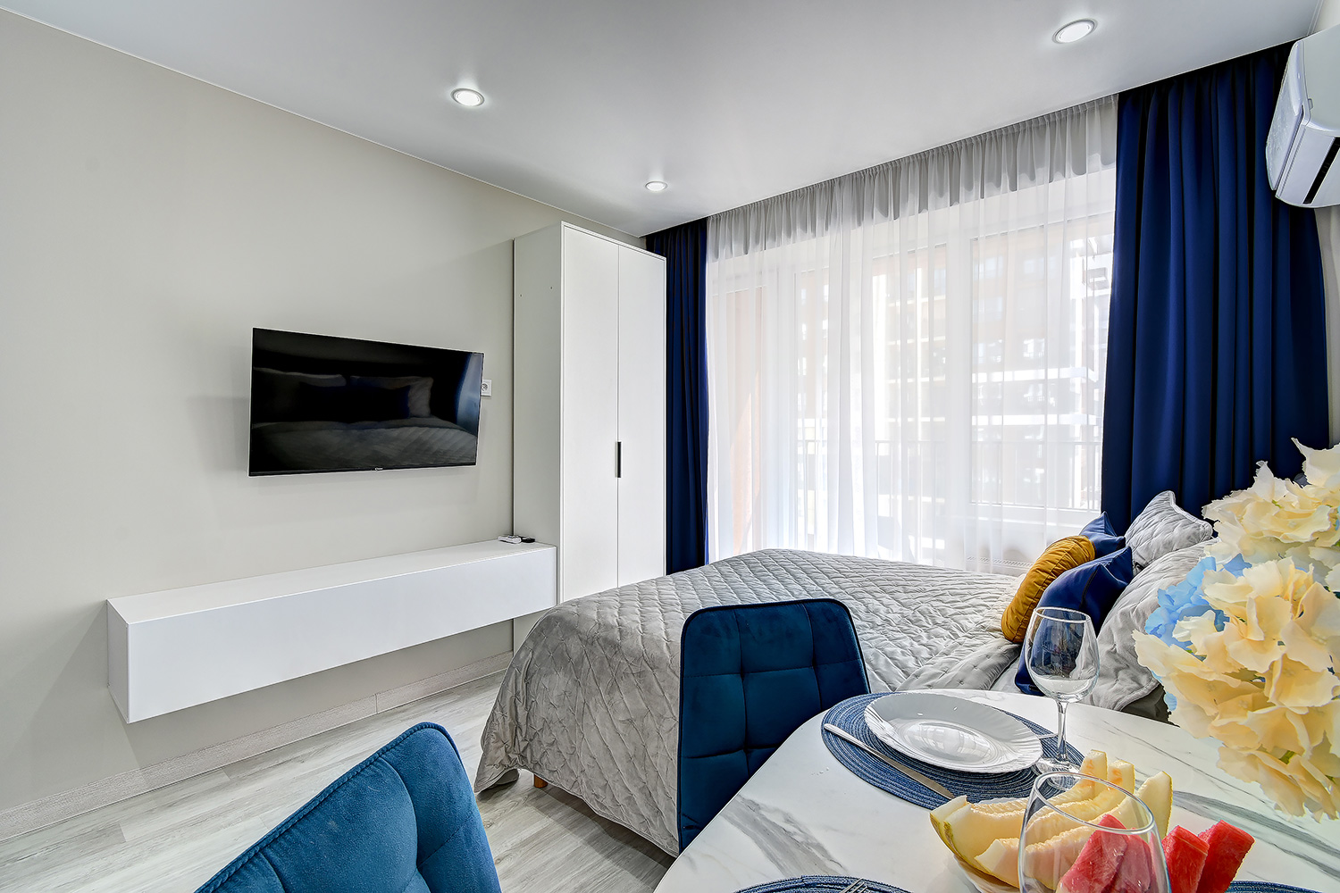 Студия с видом на море первая линия в ЖК Каравелла Португалии