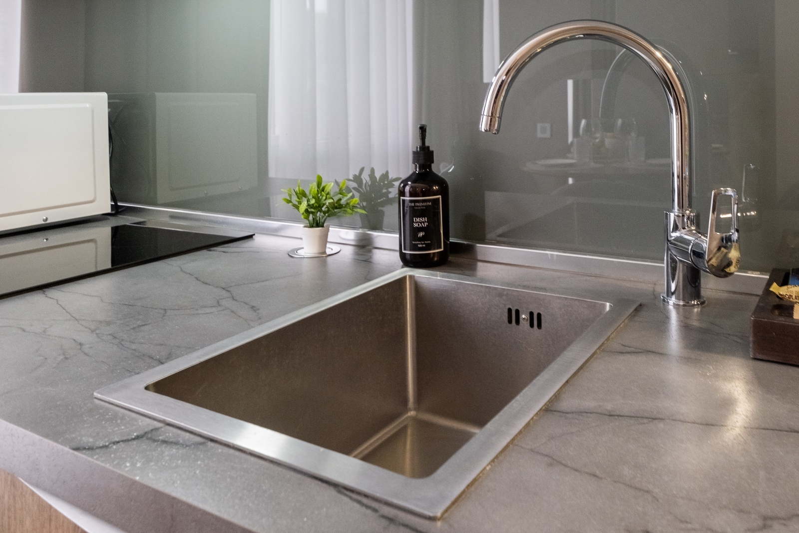 Апартаменты в самом центре Сочи: сочетание комфорта и стиля на пешеходной улице!