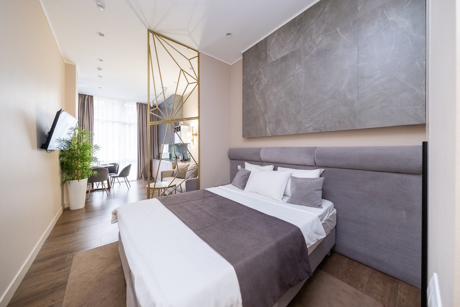 Апартаменты в самом центре Сочи: сочетание комфорта и стиля на пешеходной улице!