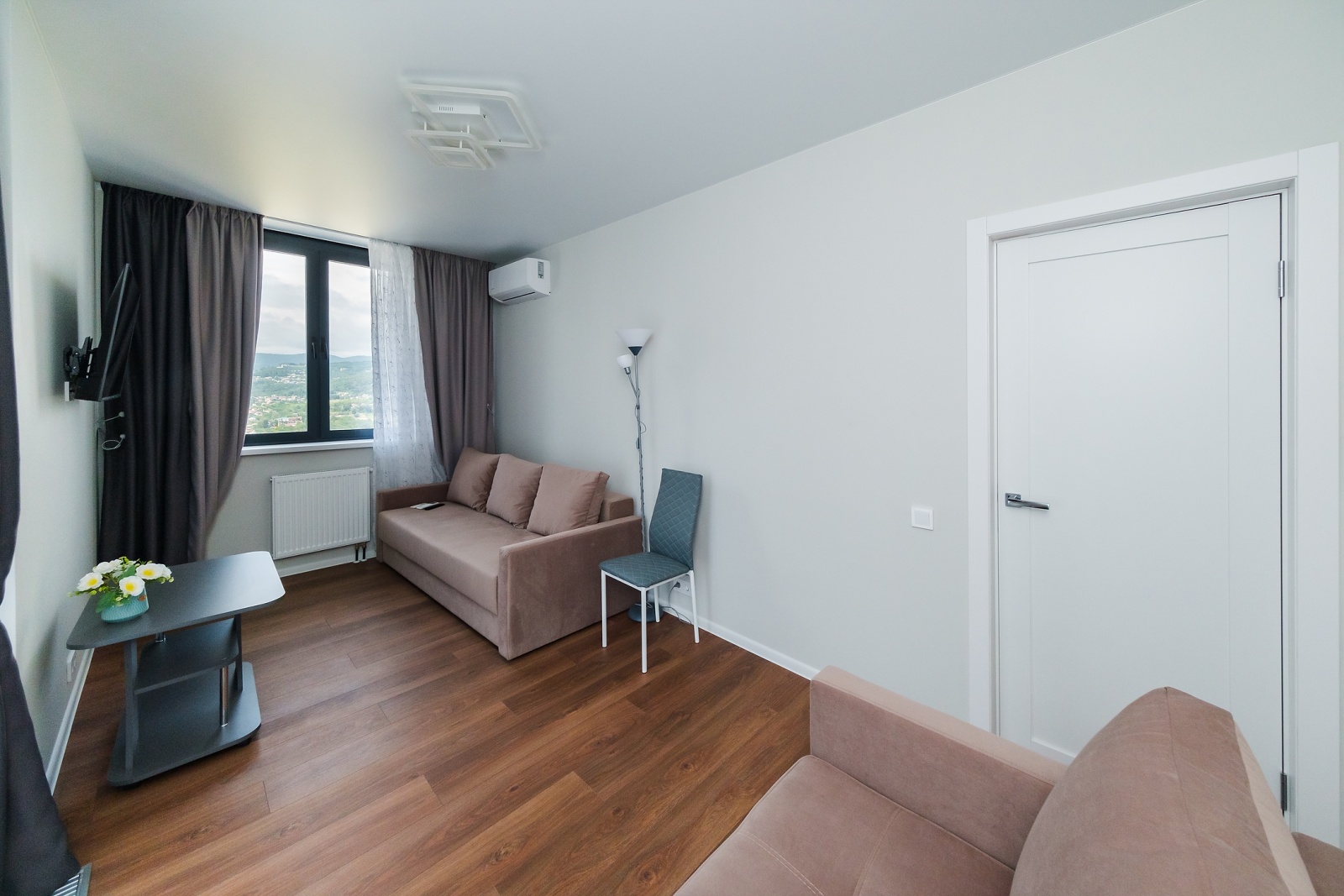 Сочи ждёт! Ваш идеальный отпуск в стильных апартаментах с панорамными видами!