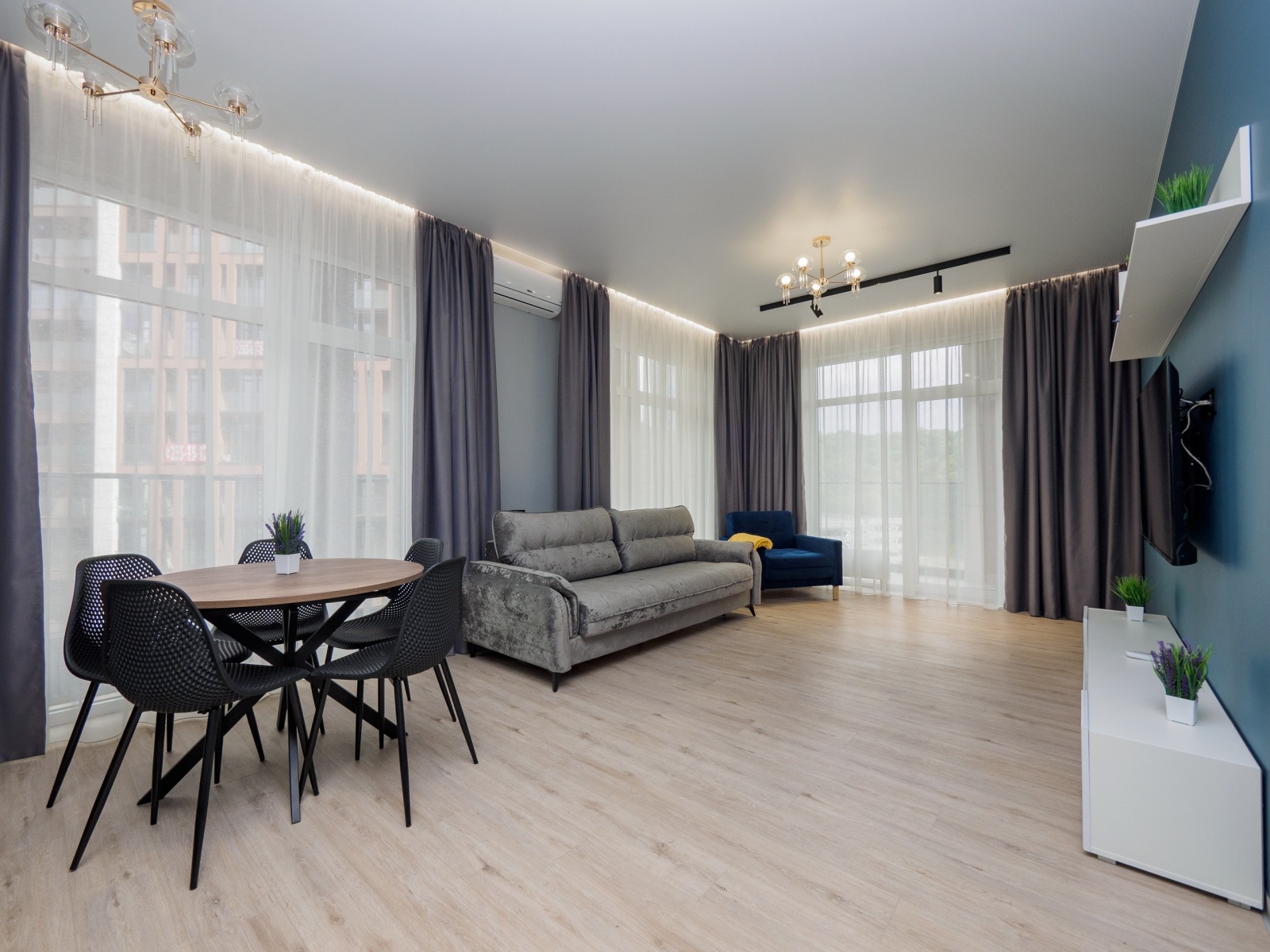 Сдаётся квартира в ЖК бизнес-класса в Дагомысе!  