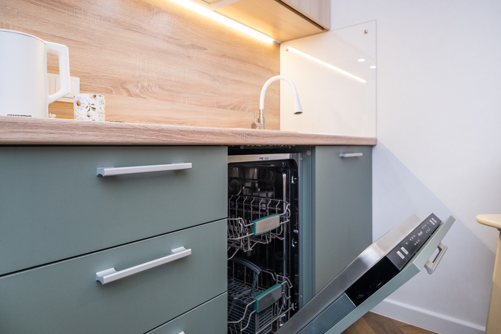 Окунитесь в комфорт с видом на Сочи! 