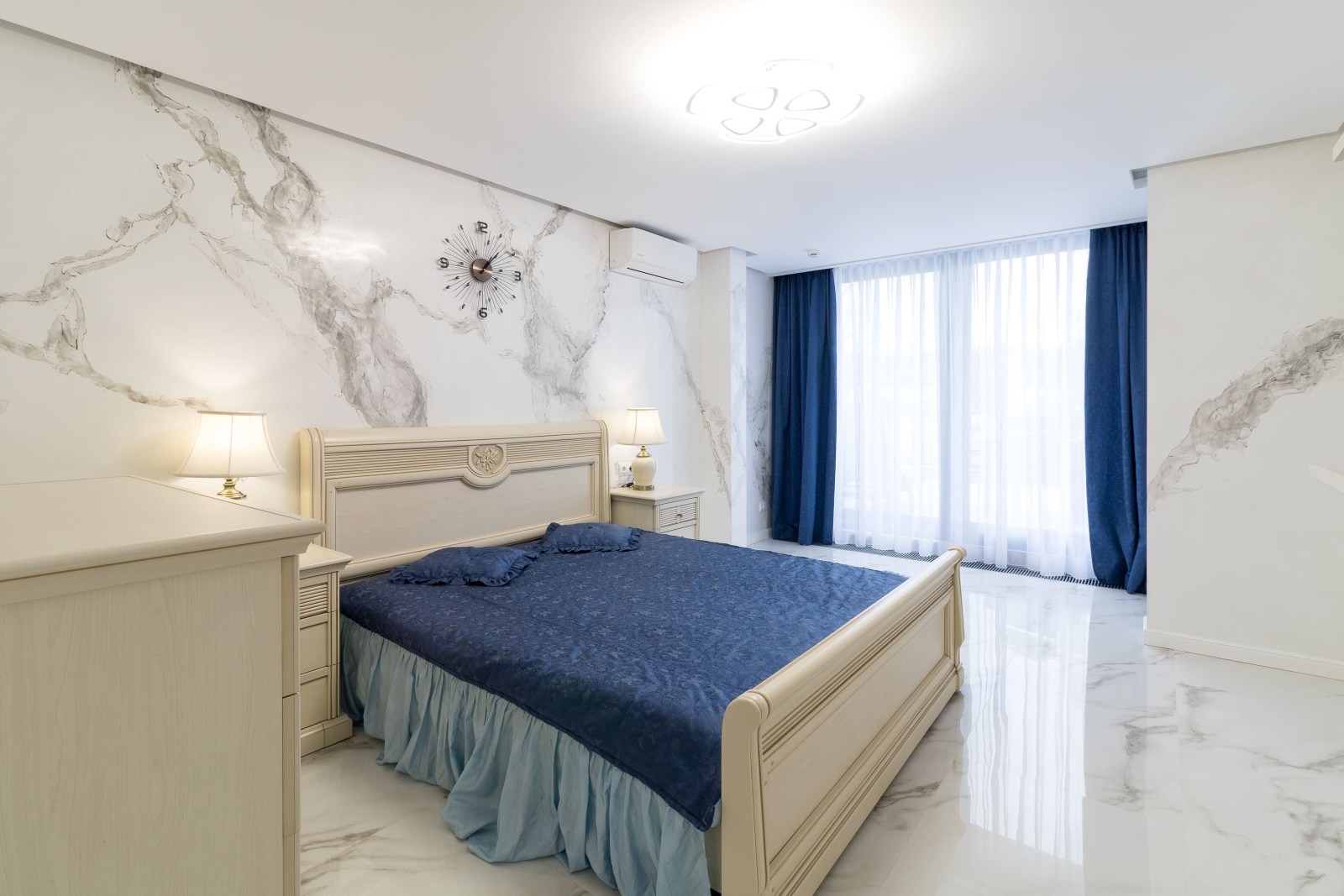 Апартаменты люкс 4-местные с террасой 