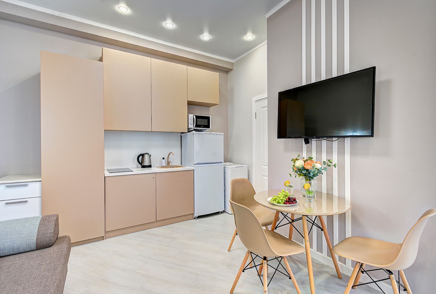 Апартаменты семейные с отдельным входом!