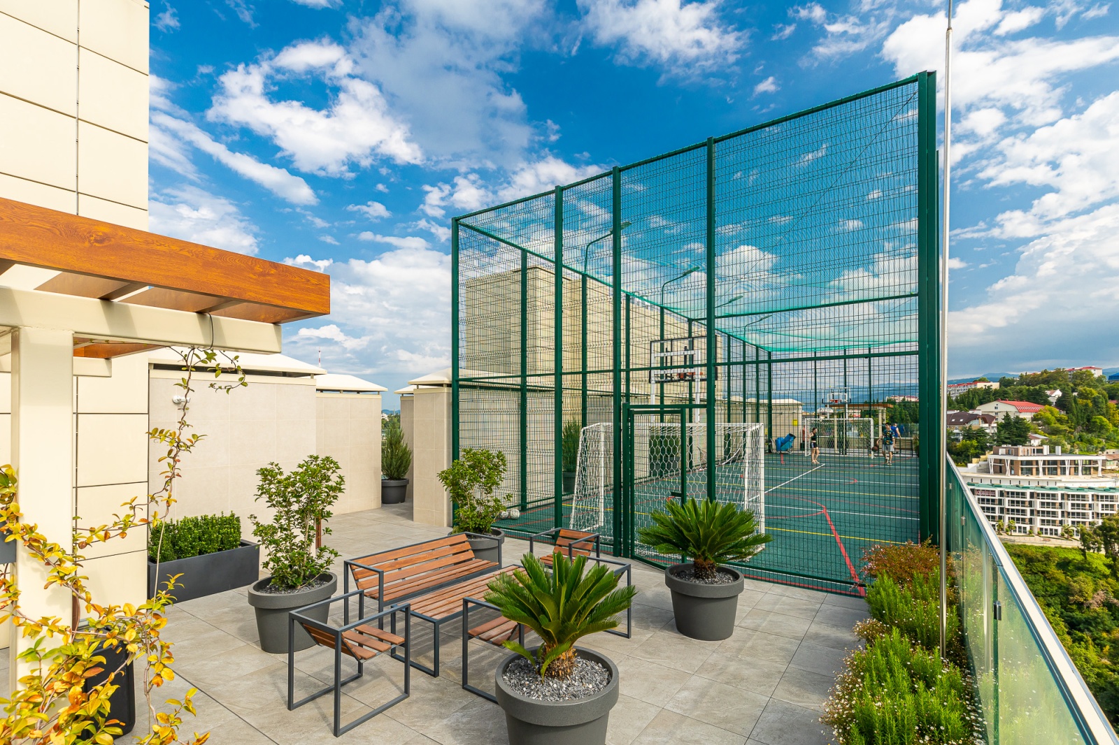 Студия ЖК Метрополь с видом на Дендрарий в центре Сочи