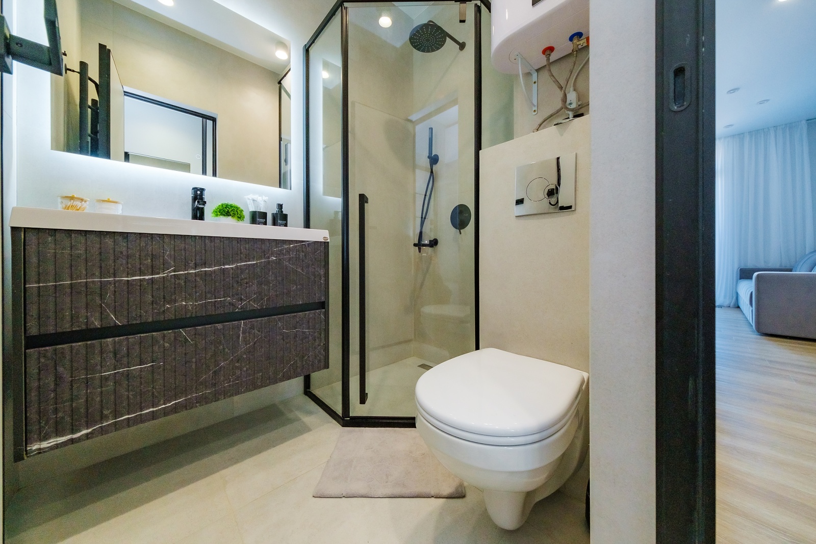 Идеальный вариант для отпуска в Сочи – стильная, небольшая, но функциональная студия с видом на морские просторы!