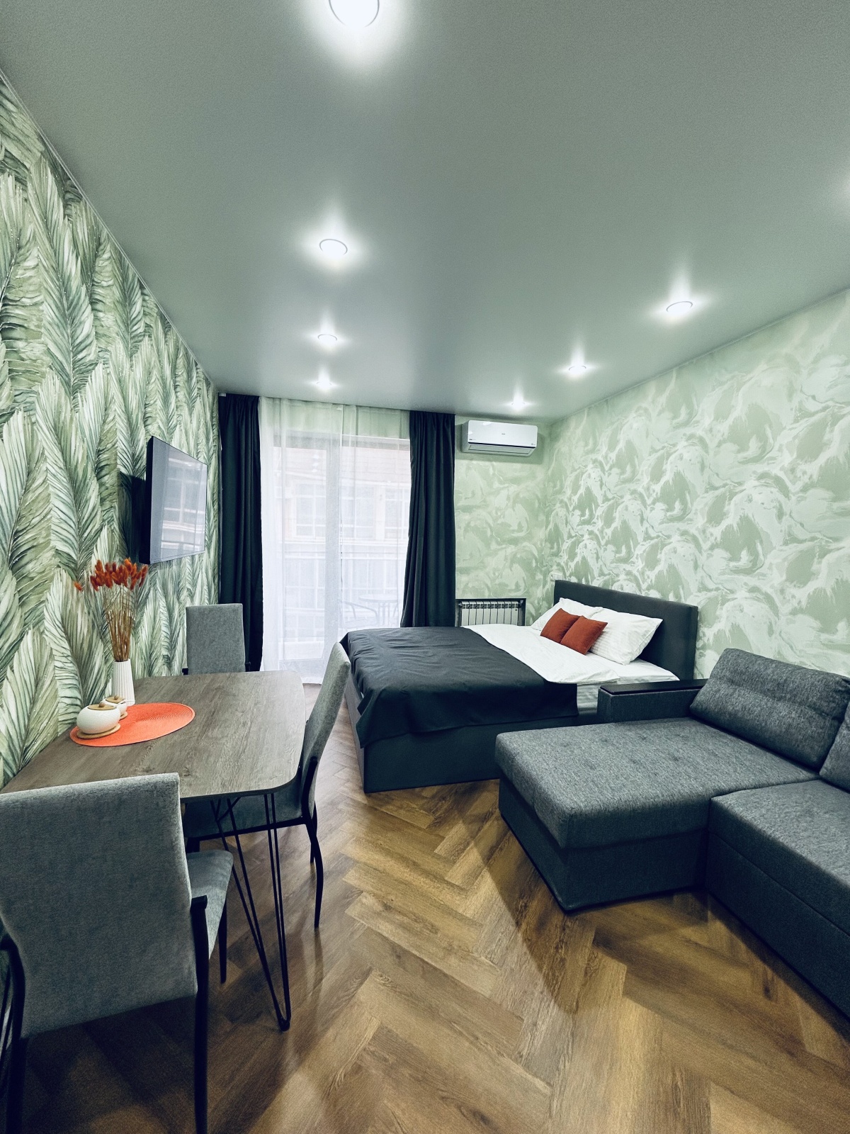 Предлагается в аренду комфортабельная студия в городе Сочи!