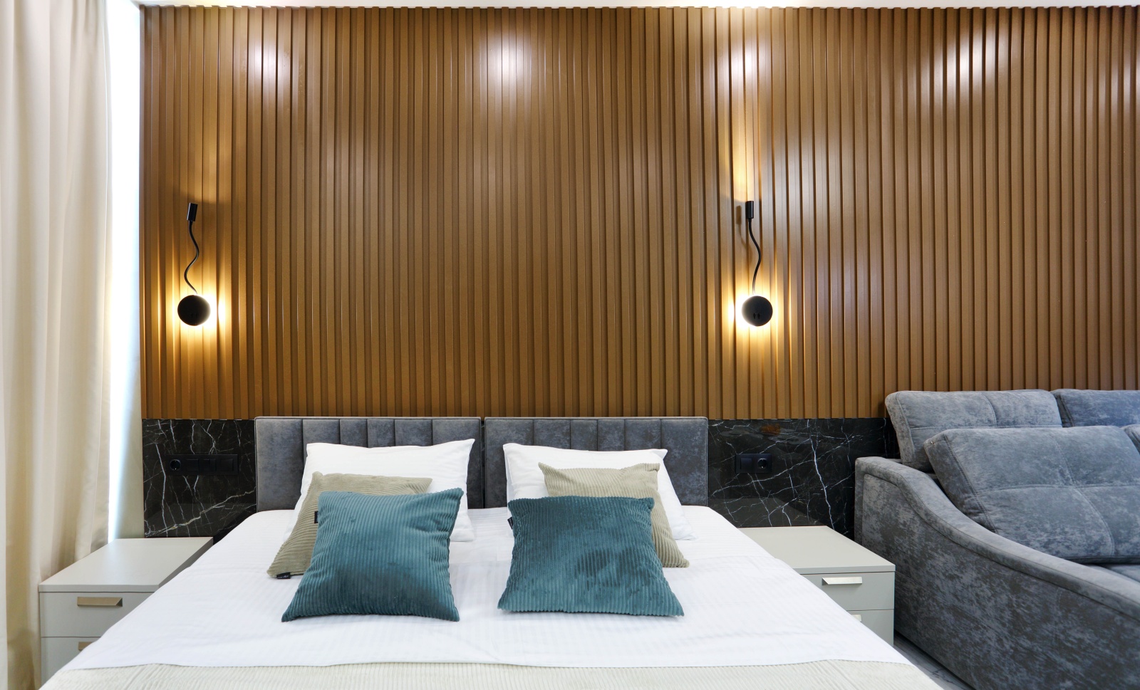 Апартаменты с дизайнерским ремонтом в центре Сочи