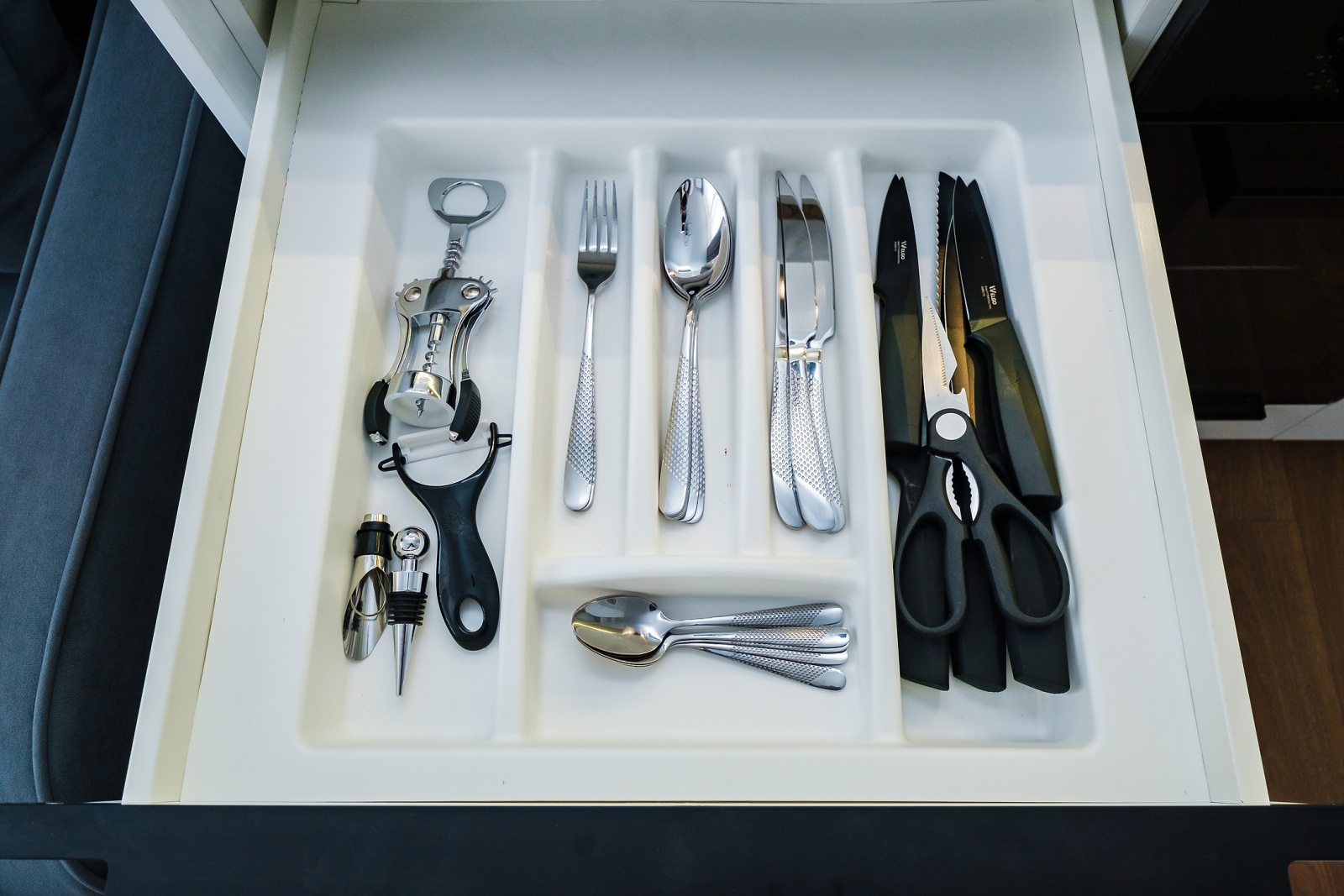 Сочи ждёт! Ваш идеальный отпуск в стильных апартаментах с панорамными видами!