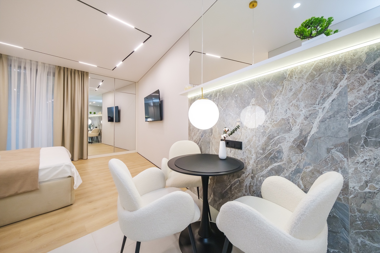 Предлагаются в аренду совершенно новые, уютные апартаменты в городе Сочи!