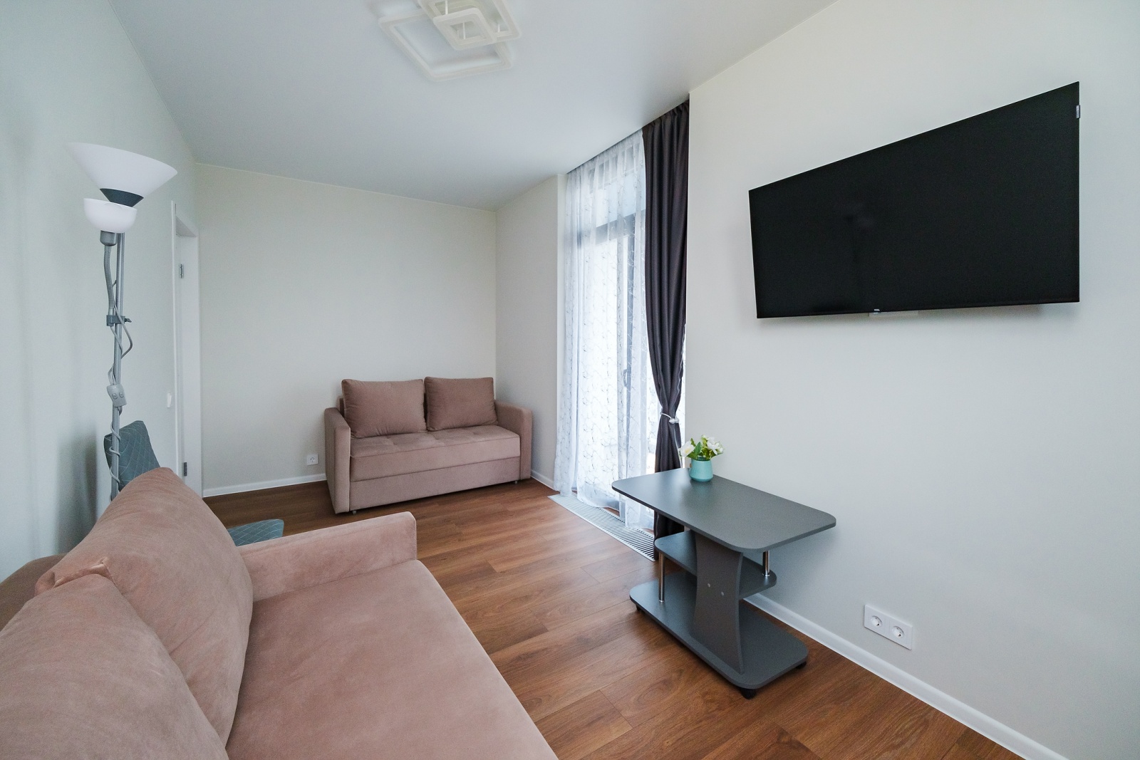 Сочи ждёт! Ваш идеальный отпуск в стильных апартаментах с панорамными видами!