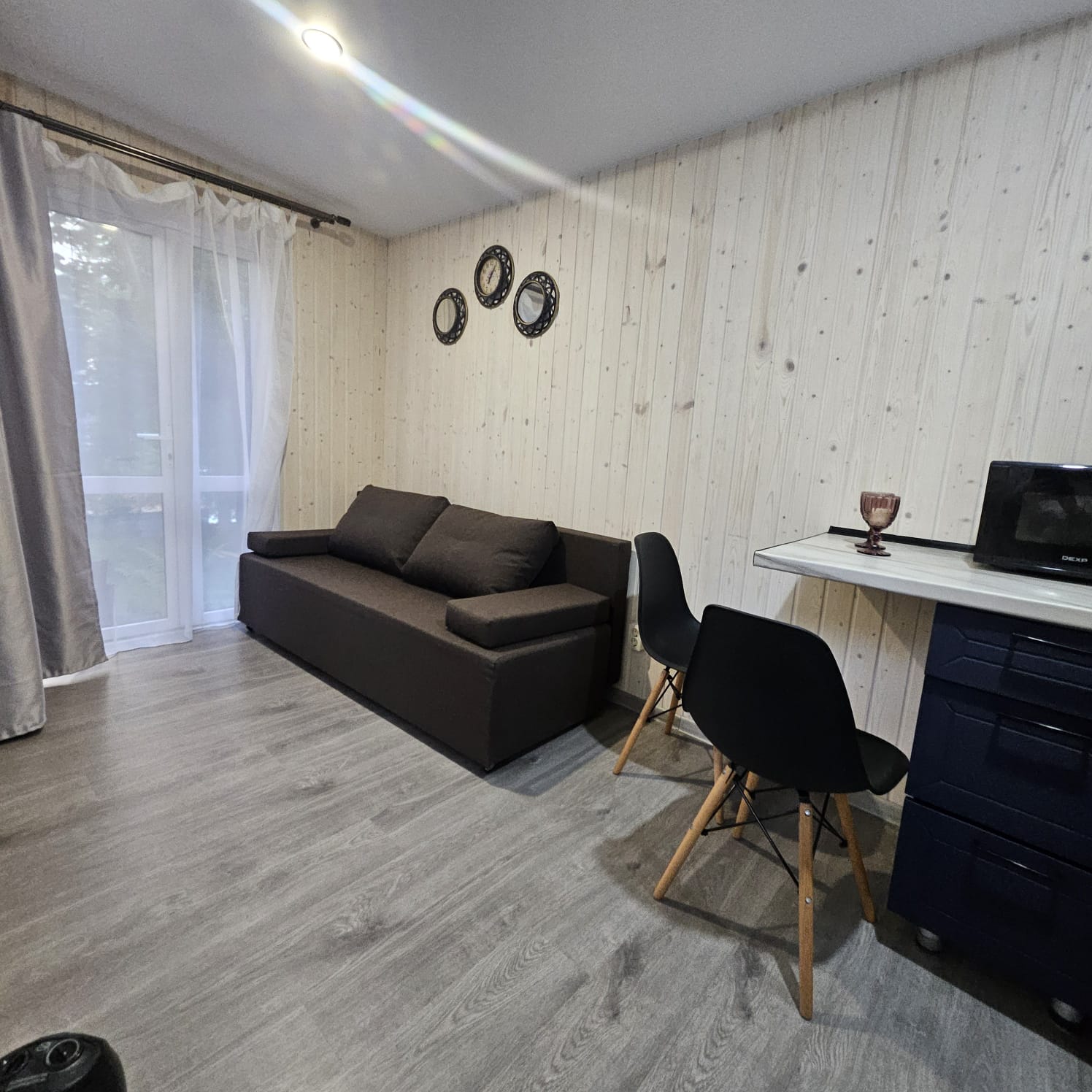 домик в лесу. Красная поляна