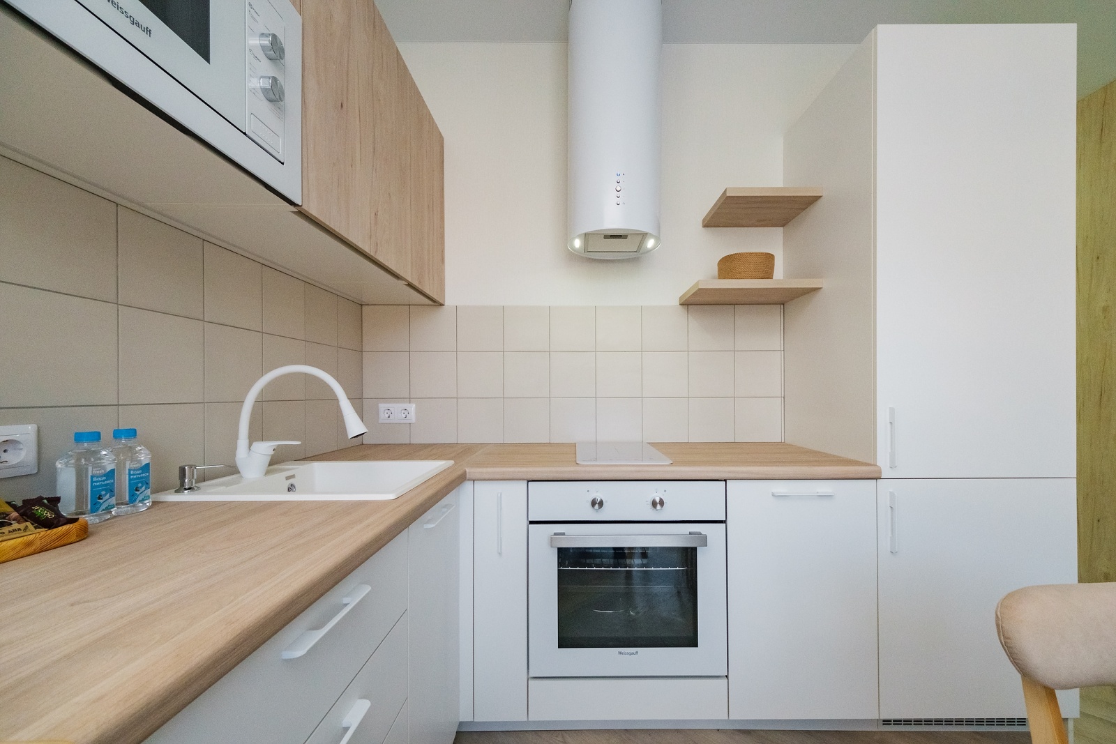 Уютная студия в сердце Адлера ждет своих гостей!