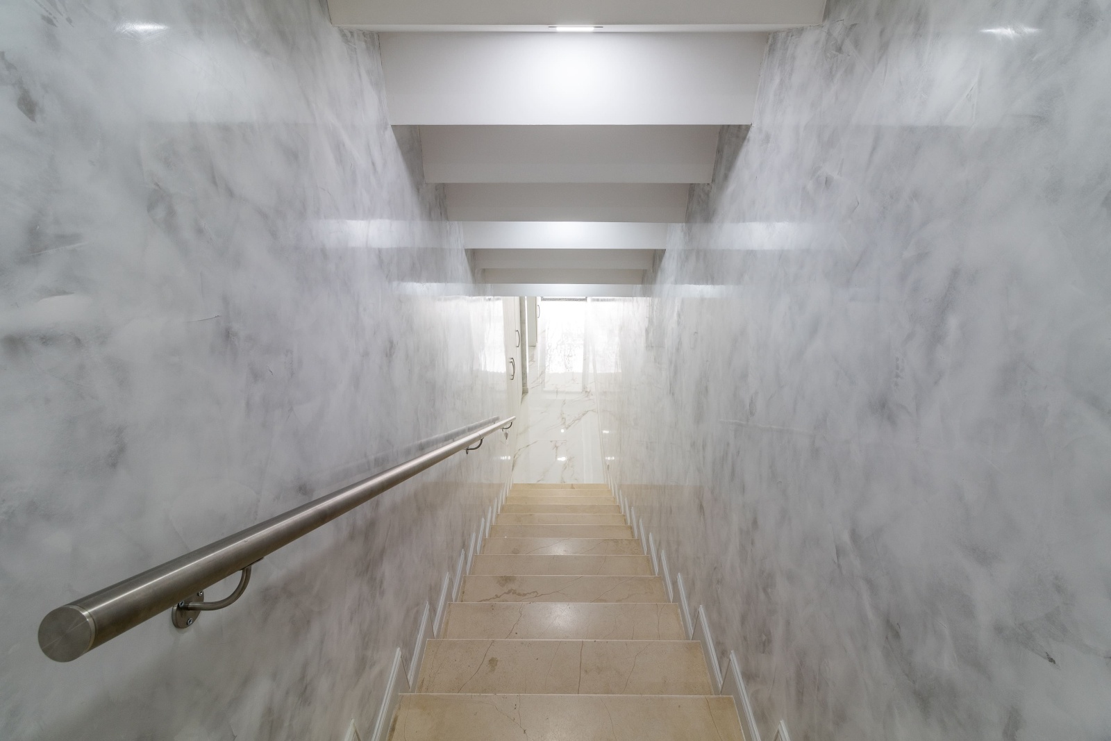 Апартаменты люкс 4-местные с террасой 