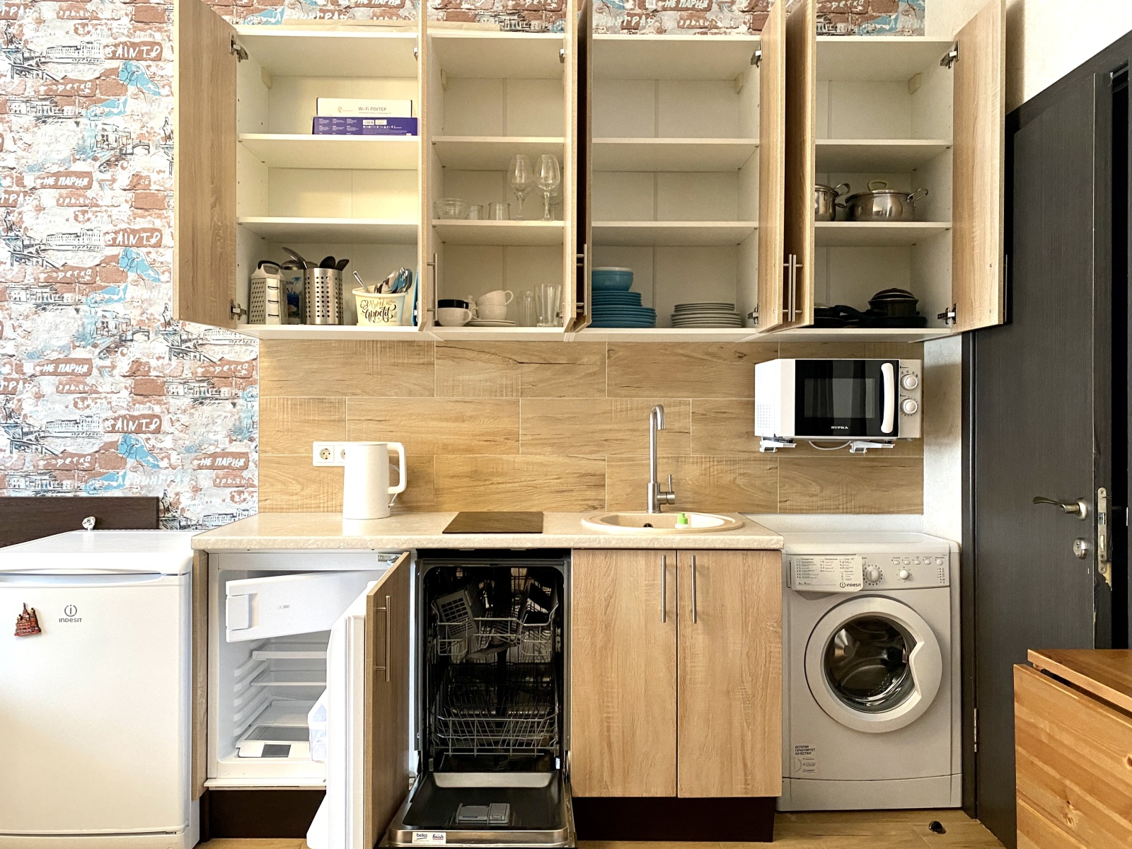 Евро двухкомнатный апартамент с балконом  в Сириусе АС 2-407