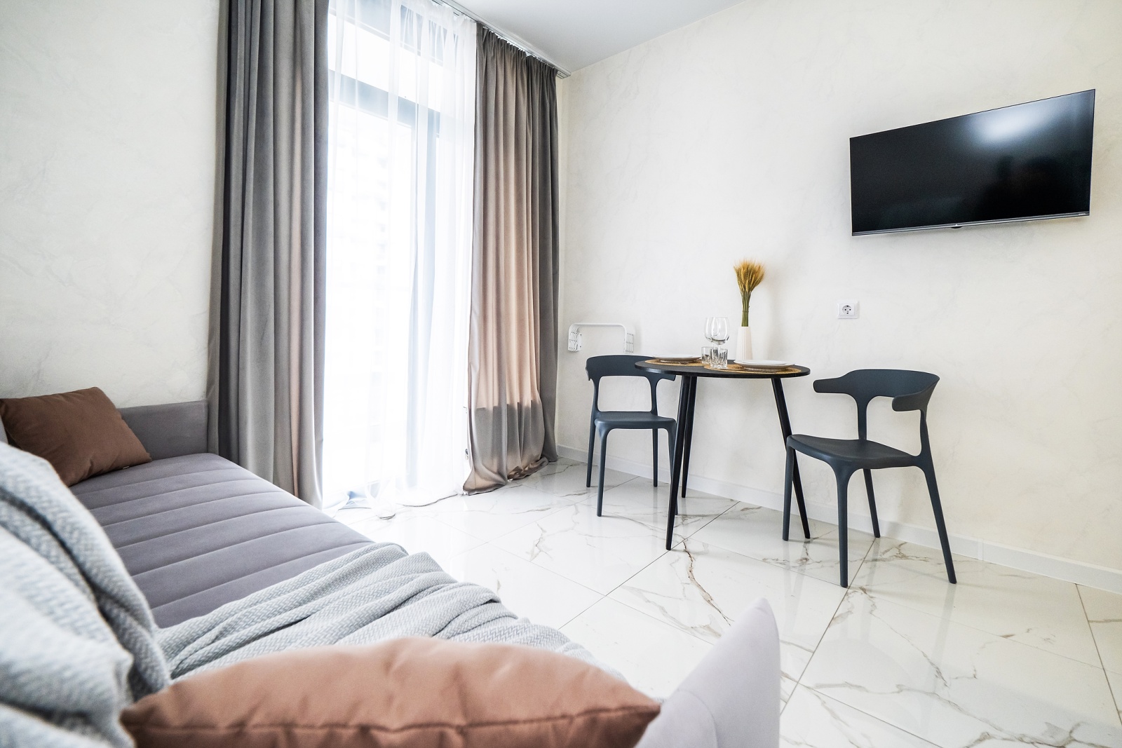 Уютная квартира-студия в современном ЖК "Кислород" 