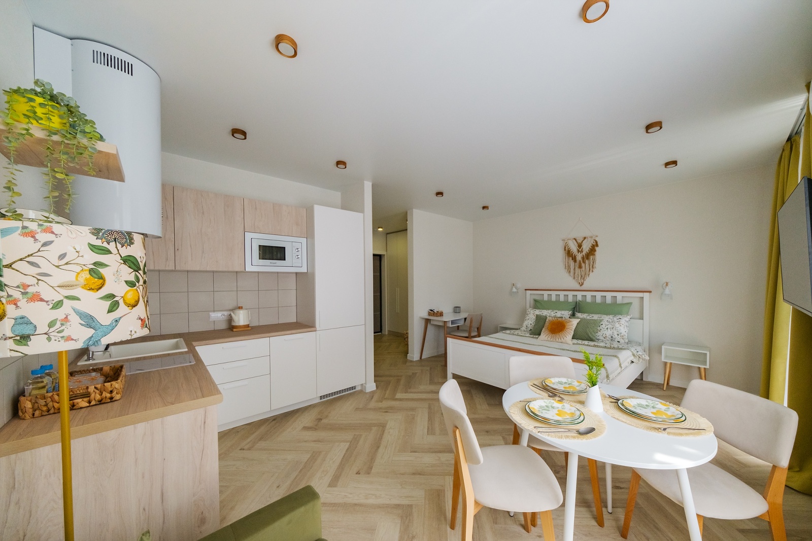 Уютная студия в сердце Адлера ждет своих гостей!