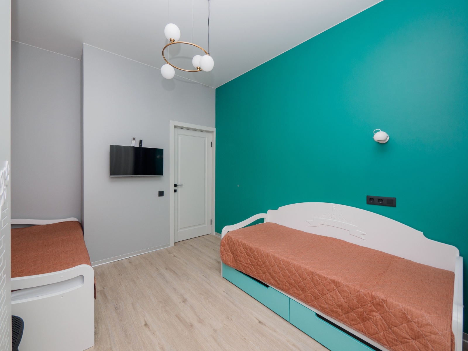 Сдаётся квартира в ЖК бизнес-класса в Дагомысе!  