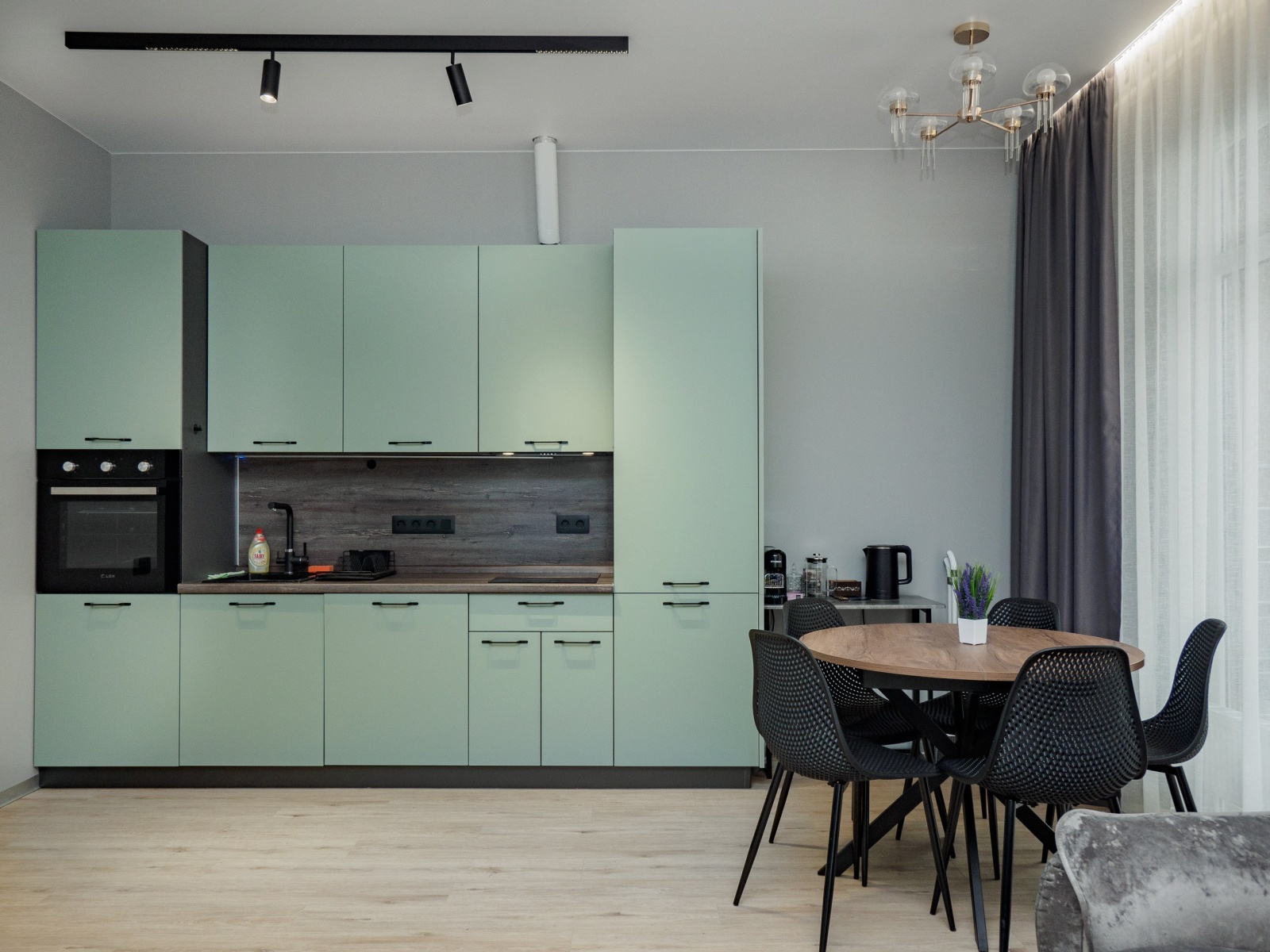 Сдаётся квартира в ЖК бизнес-класса в Дагомысе!  