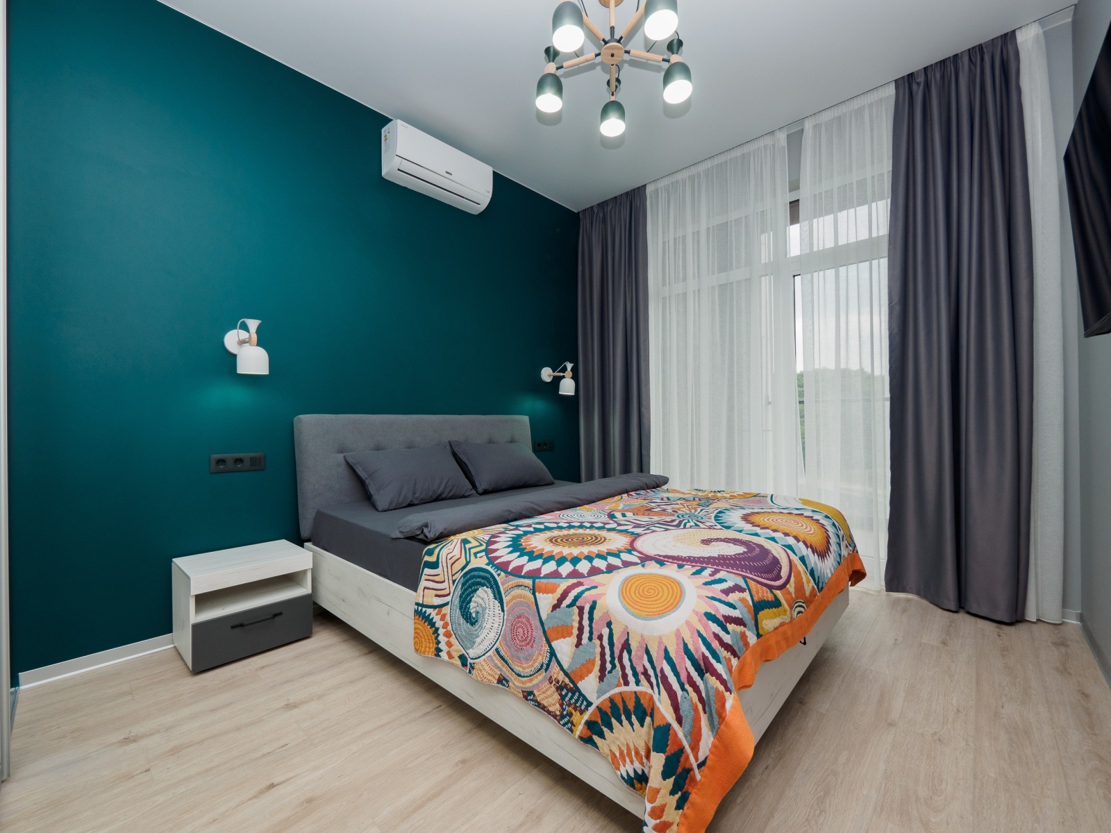 Сдаётся квартира в ЖК бизнес-класса в Дагомысе!  