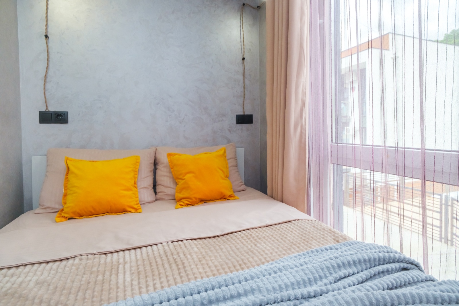 Предлагается в аренду уютная студия в жилом комплексе "Касабланка"!