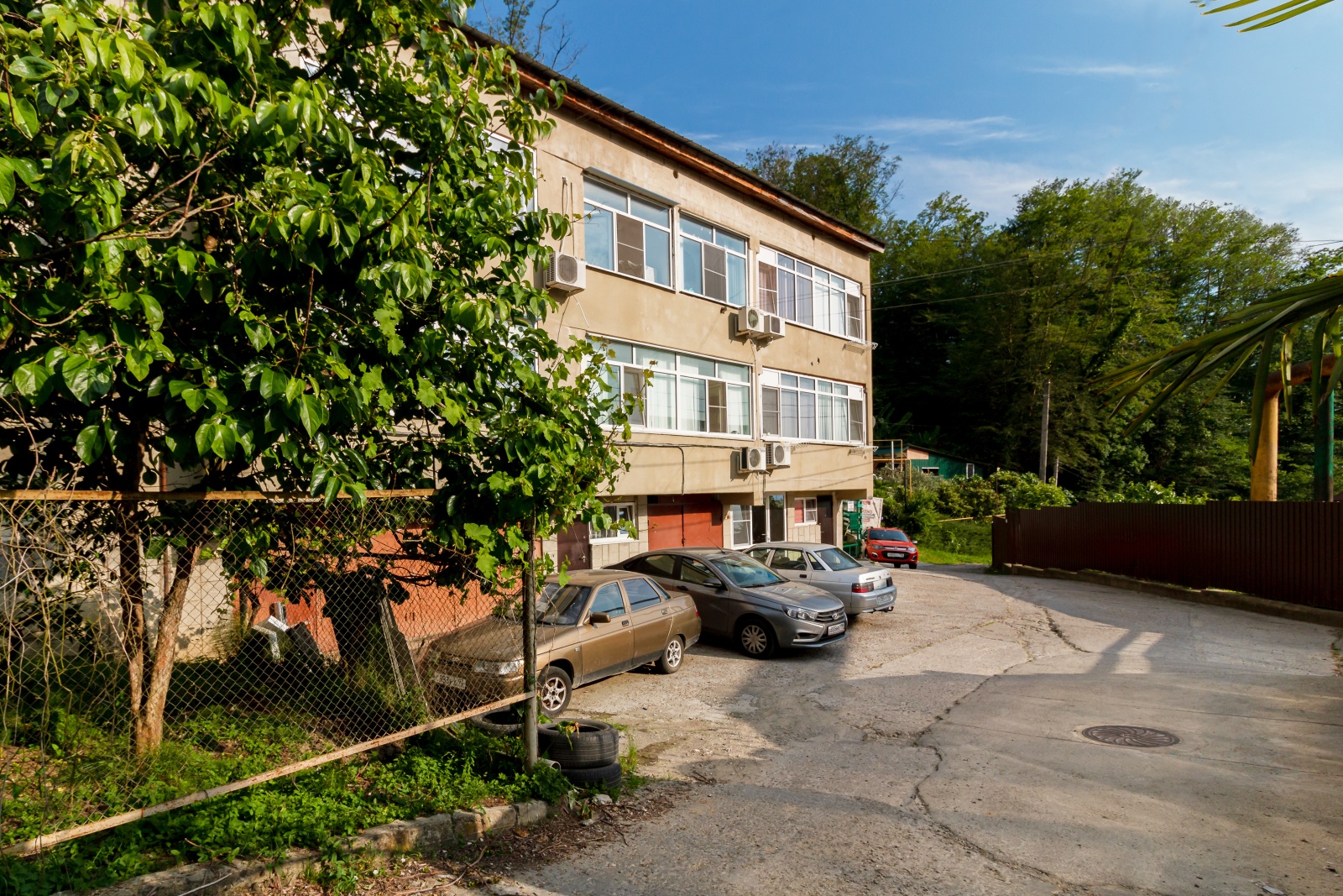 Небольшая 3-х местная студия в частном доме (18 мин до моря пешком) 