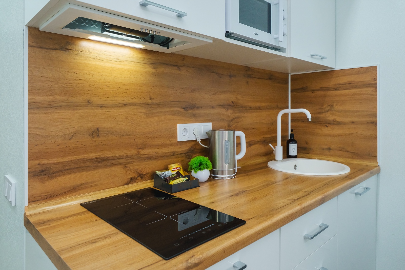 Сдается уютная студия в жилом комплексе бизнес-класса, расположенном в живописном Дагомысе!