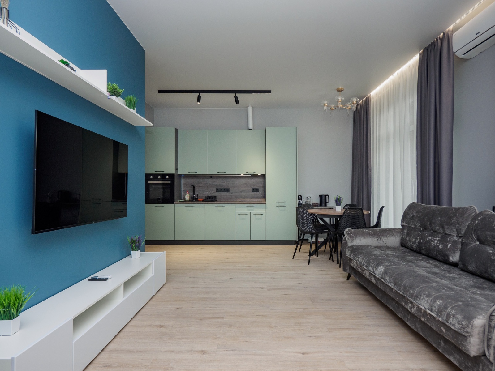 Сдаётся квартира в ЖК бизнес-класса в Дагомысе!  