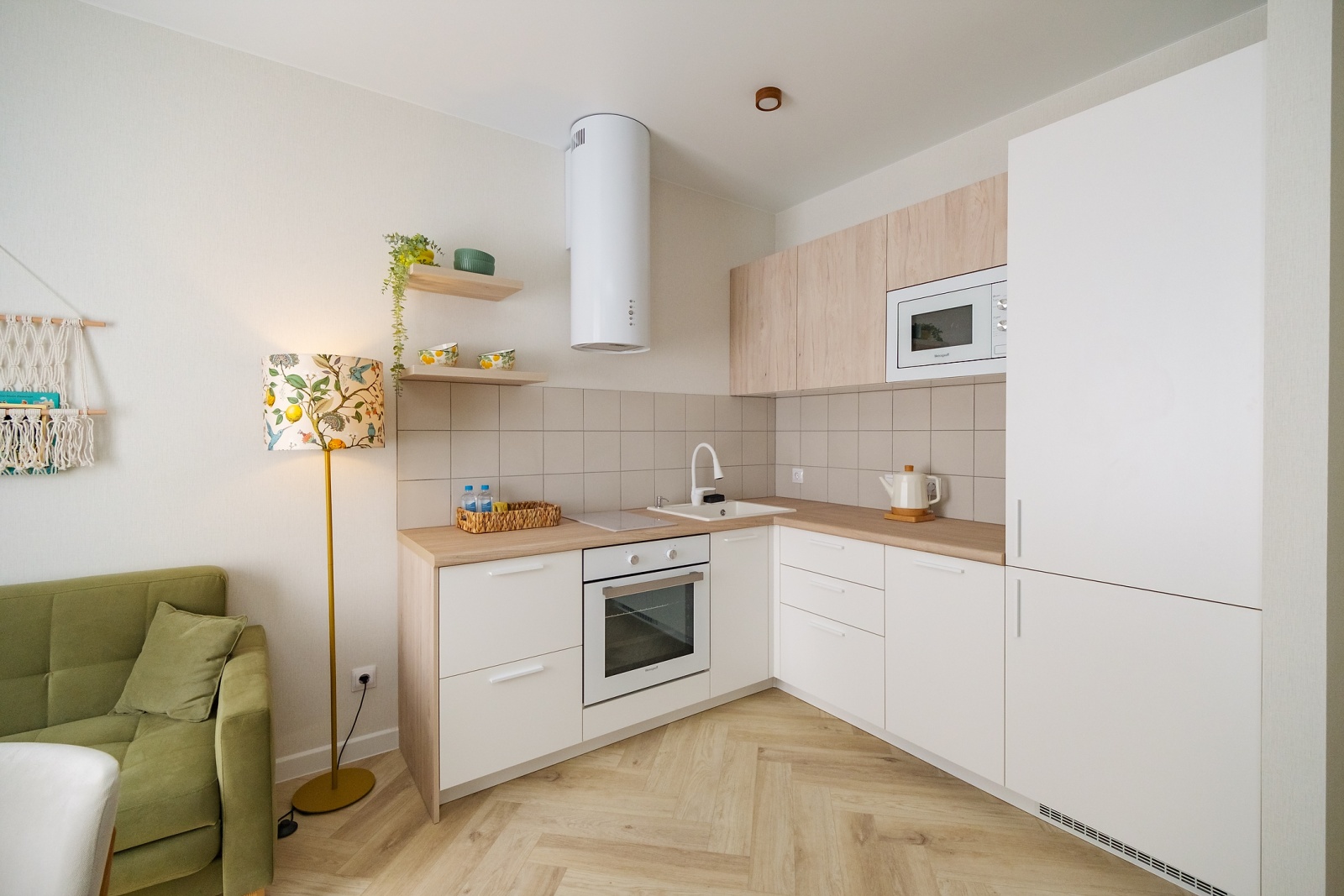 Уютная студия в сердце Адлера ждет своих гостей!