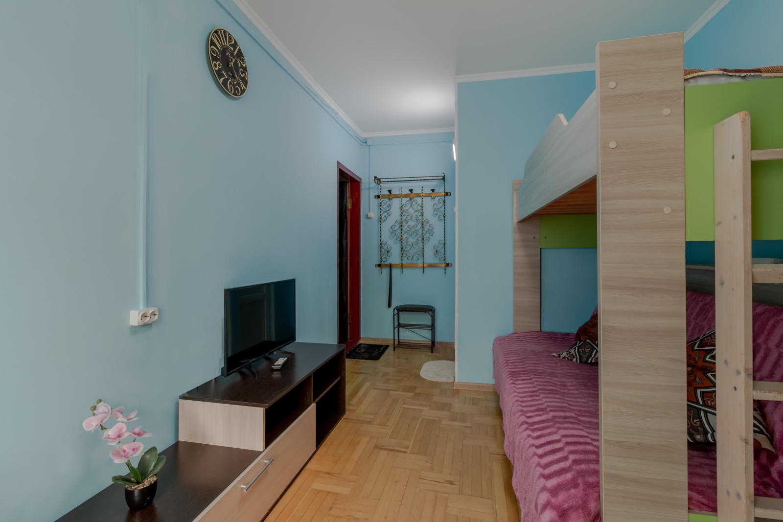 Уютная мини студия для 2чел (18 мин до моря пешком)