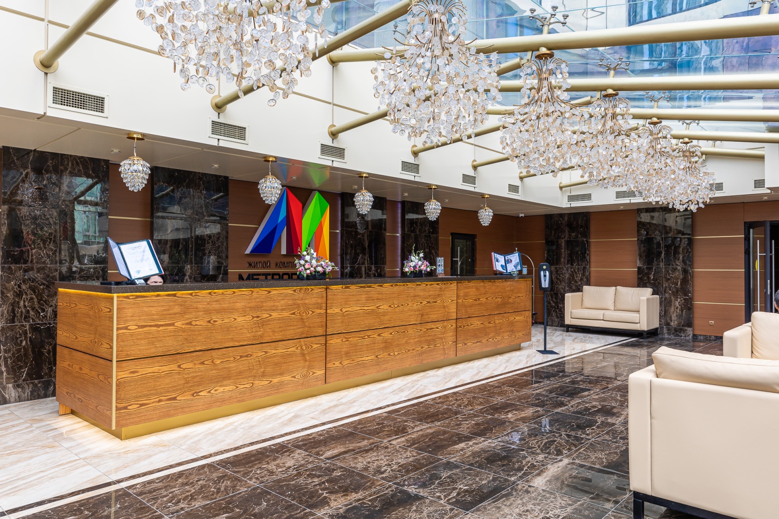 Студия с тропическим видом в центре Сочи